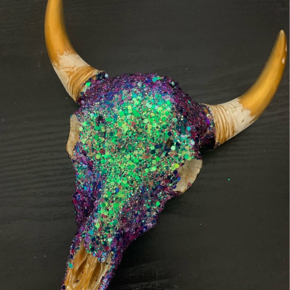 GORGEOUS GLITTERED COW SKULL - Picture 2 of 3